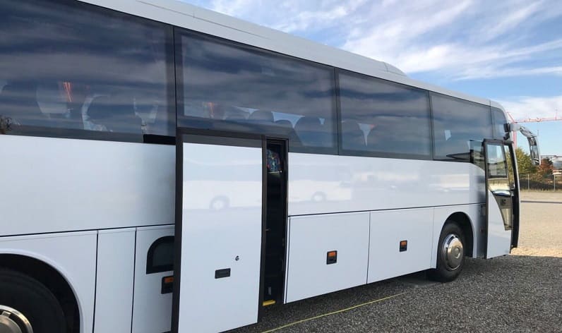 Bourgogne-Franche-Comté: Buses reservation in Dijon in Dijon and France