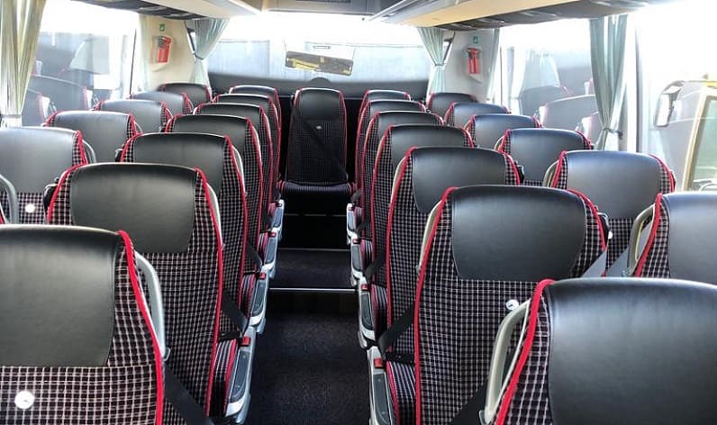 France: Coach booking in Bourgogne-Franche-Comté in Bourgogne-Franche-Comté and Le Creusot