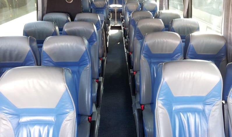 France: Coaches hire in Bourgogne-Franche-Comté in Bourgogne-Franche-Comté and Belfort